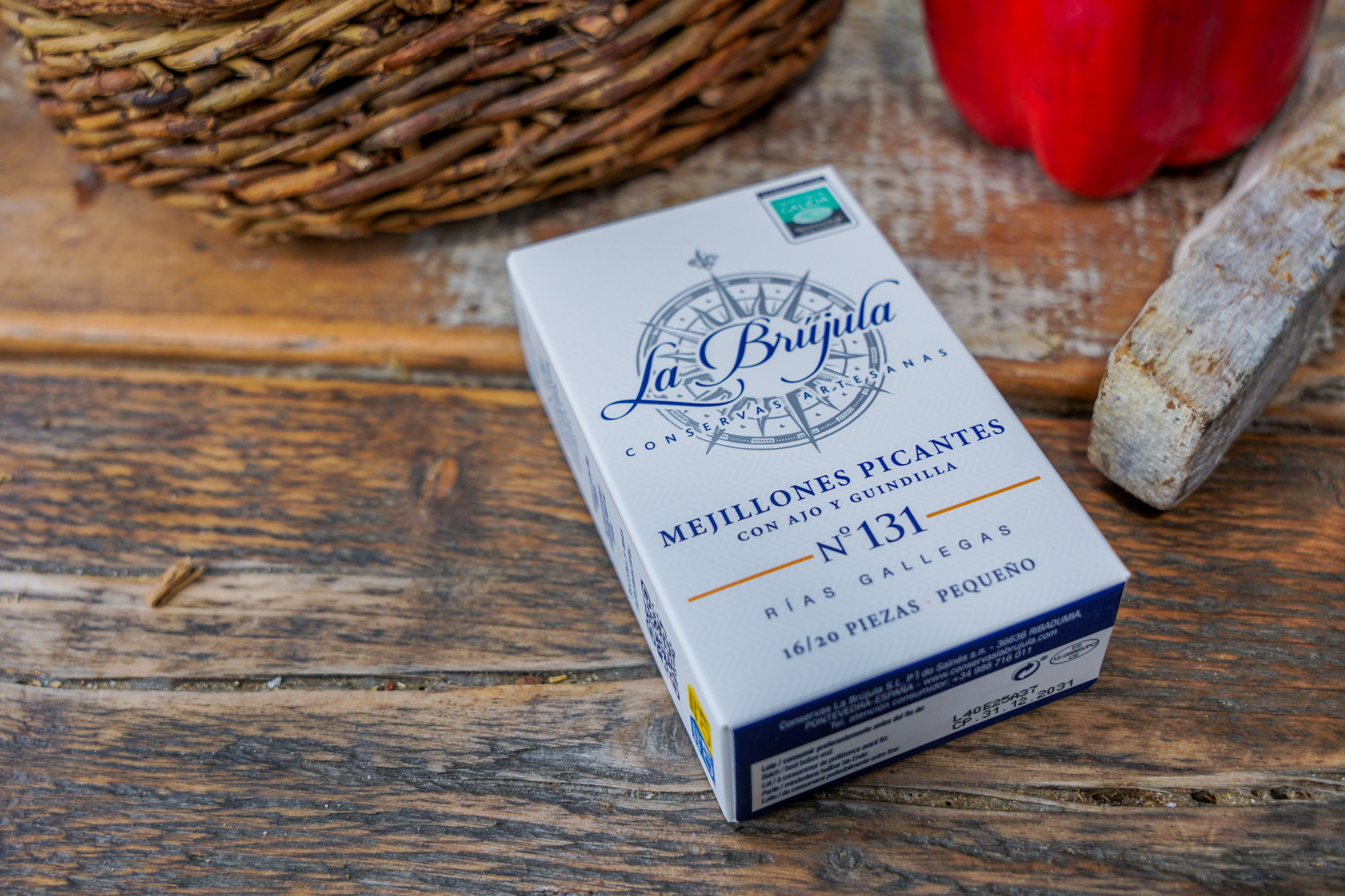 La Brújula - N°131 Pikante Miesmuscheln mit Knoblauch und Chili