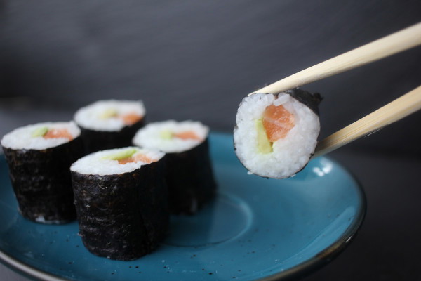 Maki-Sushi_600x600