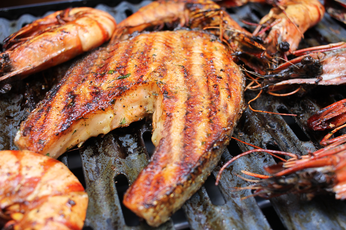 Lachs grillen leicht gemacht - Tipps & Rezept