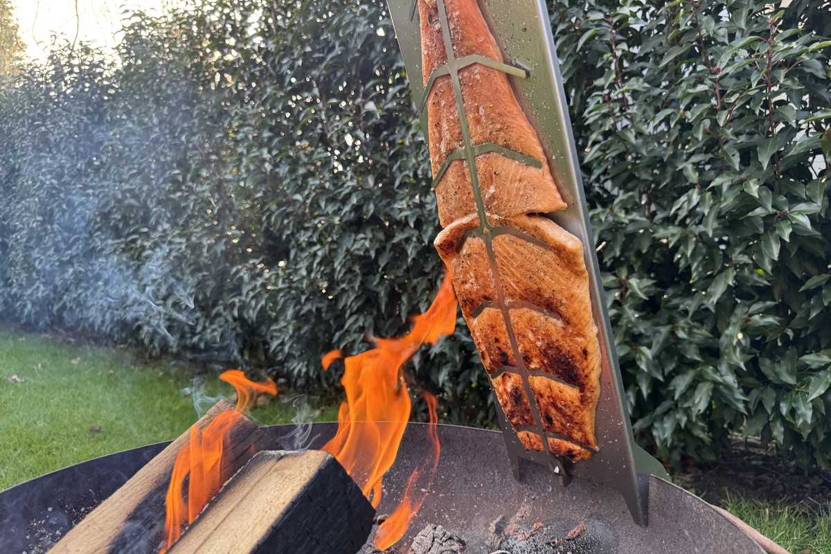 FENNEK Edelstahl Flammlachshalter