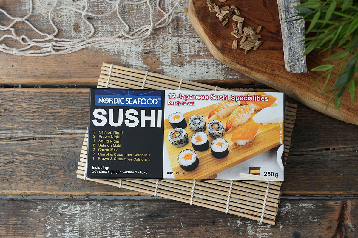 Sushi BOX mit Soya Sauce & Wasabi