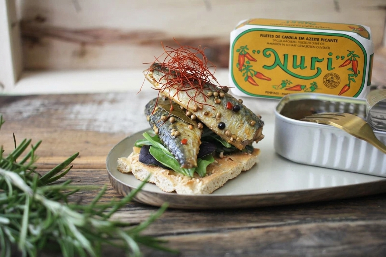 Nuri - Makrelenfilets in scharf gewürztem Olivenöl