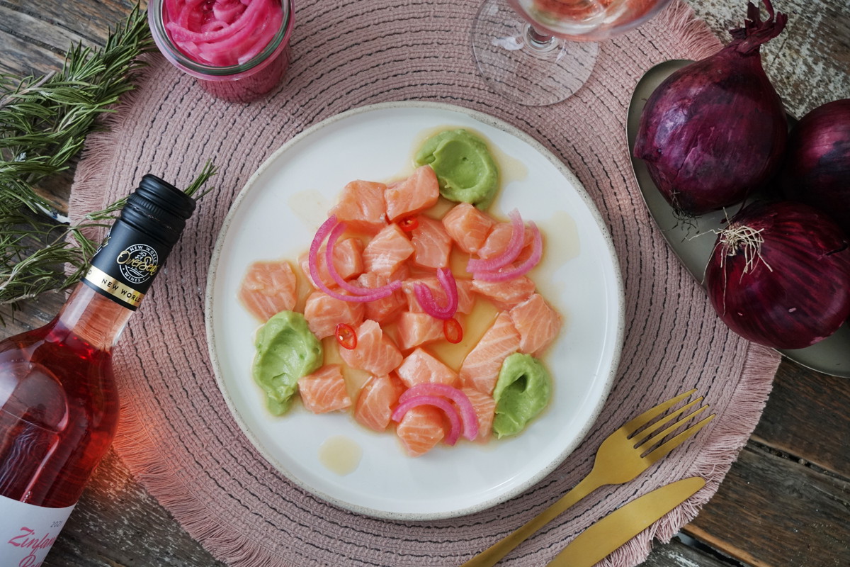 Ceviche vom Lachs mit Maracuja Vinaigrette
