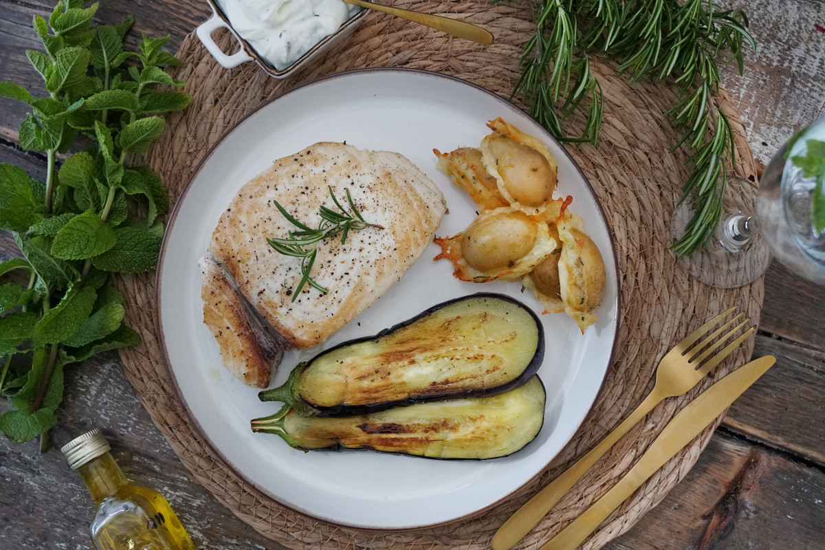 Blue Marlin gebraten mit Parmesankartoffeln