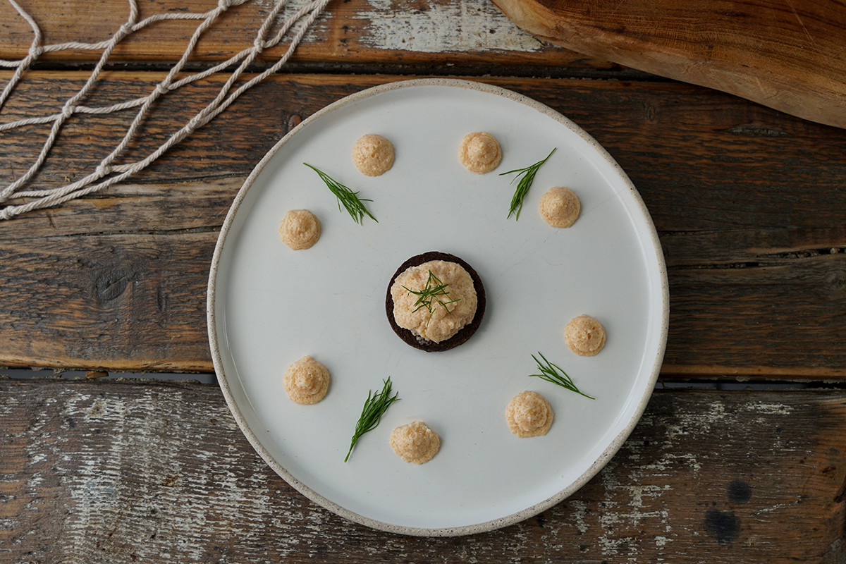 Caviarcreme mit Knoblauch